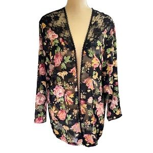 Victoria’s Secret Gold Label Lace Floral Open Front Kimono
